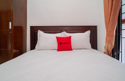 Palangkaraya Hotel | RedDoorz Syariah @ Jalan Tingang Palangkaraya