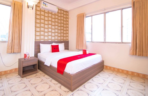 District 5 Hotel | RedDoorz Tan Hoang Long Hotel Nguyen Van Cu