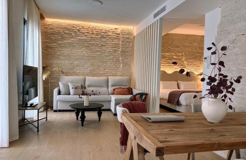San Vicente Apartment | Redes Royale Apartments by Misterhost