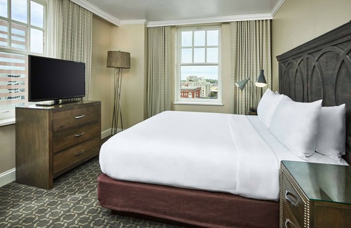 Central City Hotel | Redmont Hotel Birmingham, Curio Collection by Hilton