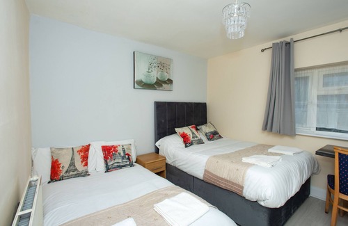 London Borough of Bromley Apartment | *Reduced Rates* London Studio Accommodation Approx. 20-25 Mins to London Bridge