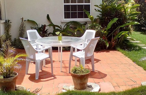 Sunset Crest Apartment | REDUCED RATES: Modern, Spacious 2-bedroom Apt, Close to Amenities, SUPER HOST