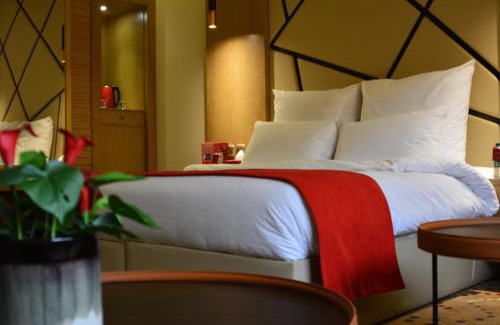 Jeddah Hotel | Redwaves Hotel فندق ريدويفز