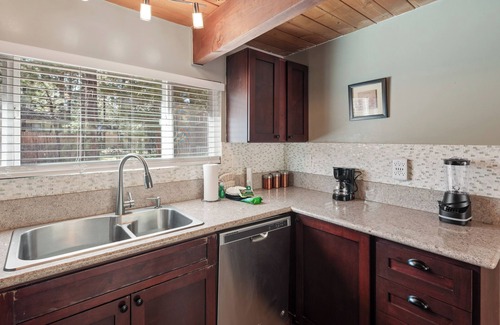 Big Bear Cabin | Redwood Elegance