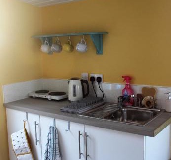 Corwen Ski Chalet | Redwood Lodge, Dee Valley Stays - cosy microlodge with detached private shower & WC