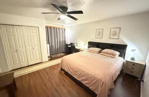 Scotts Valley House | Redwood View Suite 326SQFT Private Entrance and Bath