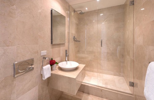 Reeds Bay Apartment | Reeds House 13 Luxury Penthouse