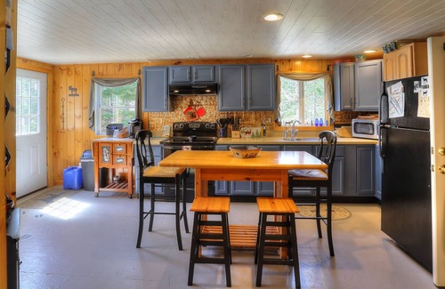 Rangeley Plantation House | Reel Life - ATV/Snowmobile from door!