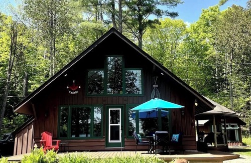 Minden Cottage | Reel Paradise