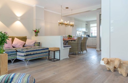 Morsum House | Reethüs Syltliebe - NEU 2023 - Luxuriöses Ferienhaus in Morsum mit Wunderschönem Blick in die Natur