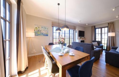 Dranske Villa | Reetland am Meer - Luxus Reetdachvilla mit 3 Schlafzimmern, Sauna und Kamin H20