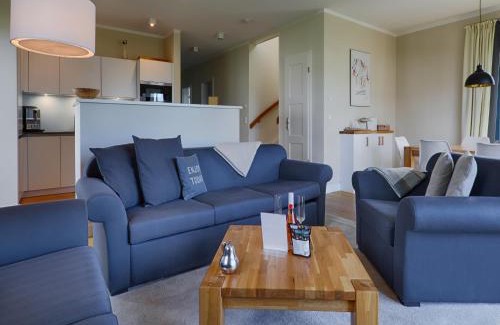 Kreptitz House | Reetland am Meer - Luxus Reetdachvilla mit 3 Schlafzimmern, Sauna und Kamin F08