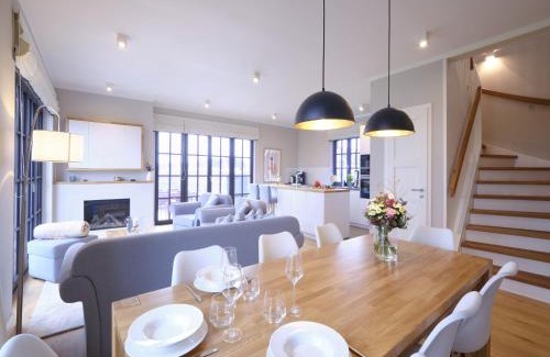 Dranske House | Reetland am Meer - LuxusPlus Reetdachvilla mit 4 Schlafzimmern und Kamin G09