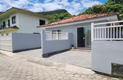 Armacao House | Refúgio 212 B