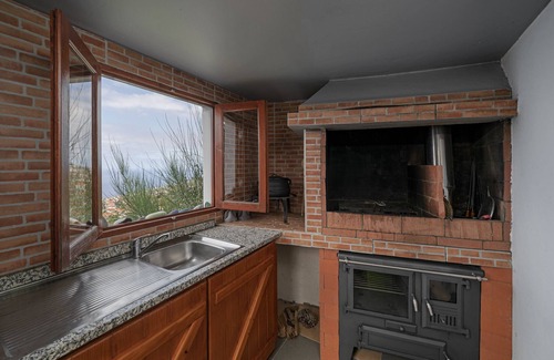 Calheta Ski Chalet | Refúgio da Serra - By Wehost