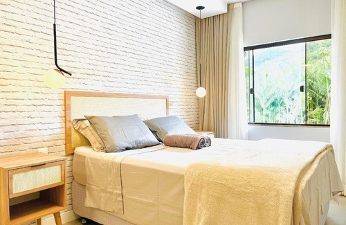 Joinville House | Refúgio na encantadora Estrada Bonita - Joinville