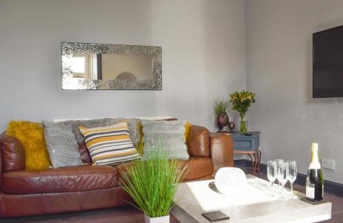 St Monans House | Reflections
