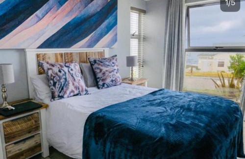 Hermanus Apartment | Refresh at 50 Whale Rock