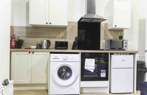 Balloch Apartment | Refreshing Modern Apartment Near Loch Lomond