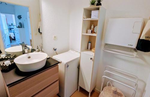 Dax Apartment | Refuge du pilote tout équipé au calme avec balcon