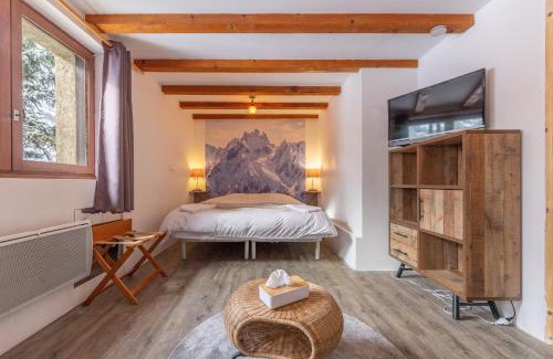 Le Pied du Col Ski Chalet | REFUGE- GITE Le Pas de l'Ane