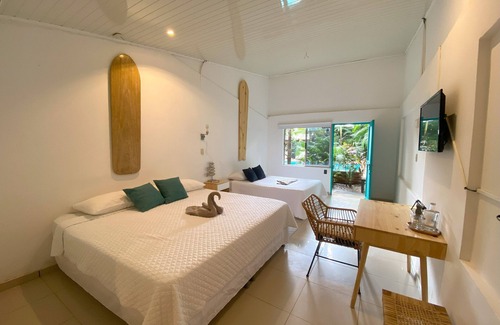 Tamarindo Bed & Breakfast | Refugio Lodge
