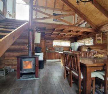 Pinto Ski Chalet | Refugio Vacacional I - Las Trancas - RENTCOVAC