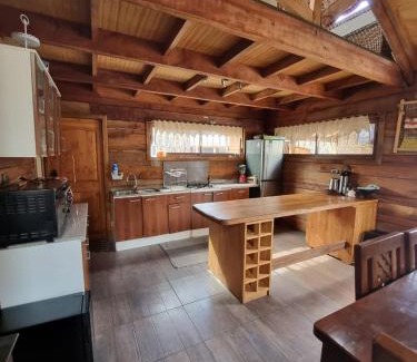 Pinto Ski Chalet | Refugio Vacacional I - Las Trancas - RENTCOVAC