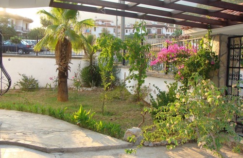 Akyaka Villa | Refurbished Spacious 6 bedroom detached villa with private pool