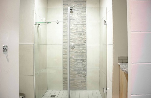 Greater Johannesburg Metropolitan Area Hotel | Regal Inn Hotel