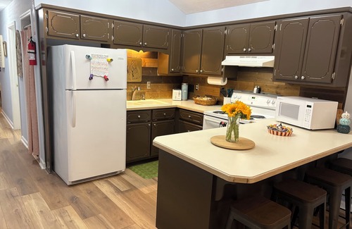Oxford Apartment | Regal Ranch Retreat *DOG & HORSE FRIENDLY*