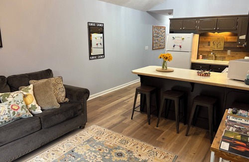 Oxford Apartment | Regal Ranch Retreat *DOG & HORSE FRIENDLY*