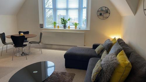 Cromer Apartment | Regal Retreat Modern 2 bed apartment 400m from sea