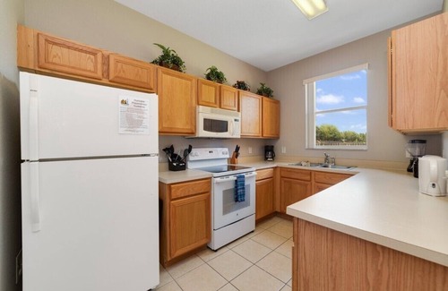 Regal Palms Condo | Regal Retreat