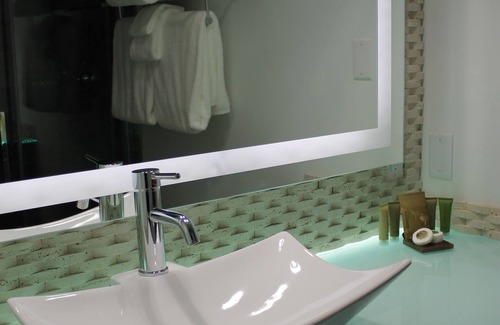 Lake Ozark Hotel | Regalia Hotel & Conference Center