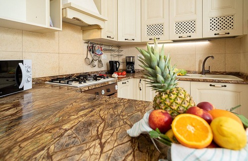 Bardolino Ski Chalet | Regarda – Petra holiday house in Bardolino, 3 bedrooms, garden and wifi