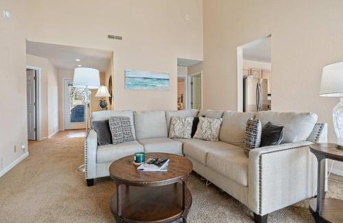 Village of Four Seasons Apartment | Regatta Bay 356-4B