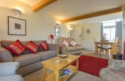 Mylor Churchtown House | Regatta Cottage