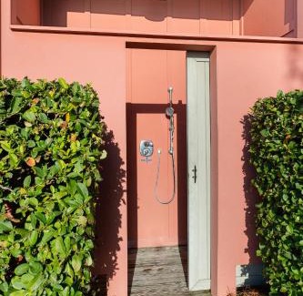 Folly Beach Bed & Breakfast | Regatta Inn - Adults Only