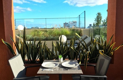 Downtown Santo Domingo Apartment | Regatta Living Hotel By Mint