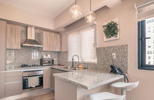 Downtown Santo Domingo Apartment | Regatta Living II With Breakfast Included - 502