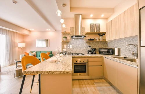 Downtown Santo Domingo Apartment | Regatta Living II With Breakfast Included - 603