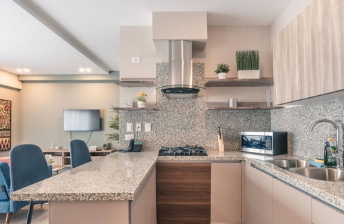 Downtown Santo Domingo Apartment | Regatta Living II With Breakfast Included - 705