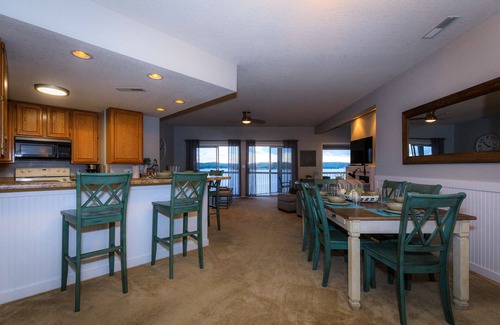 Village of Four Seasons Condo | Regatta Bay-3BD/3BA- 2 w/Lakeview. NoSteps-Great large deck- Dock incl.