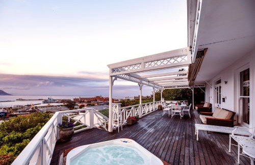 Simon's Town House | Regatta View - Simon's Town