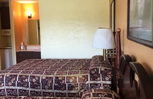Millington Hotel | Regency Inn & Suites