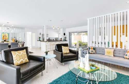 Indian Canyon House | Regency Modern - Indian Canyons Hollywood Regency!
