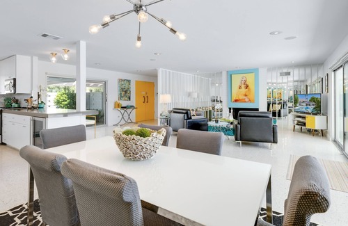 Indian Canyon House | Regency Modern - Indian Canyons Hollywood Regency!