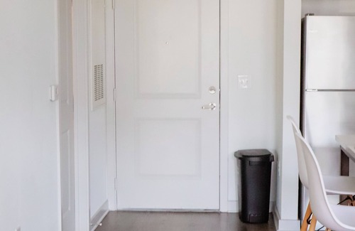 Arlington Condo | Regency Retreat
