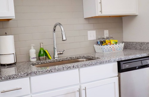Arlington Condo | Regency Retreat